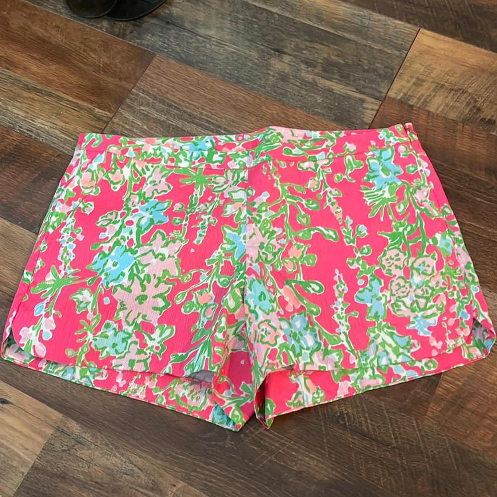 Lilly Adie shorts
